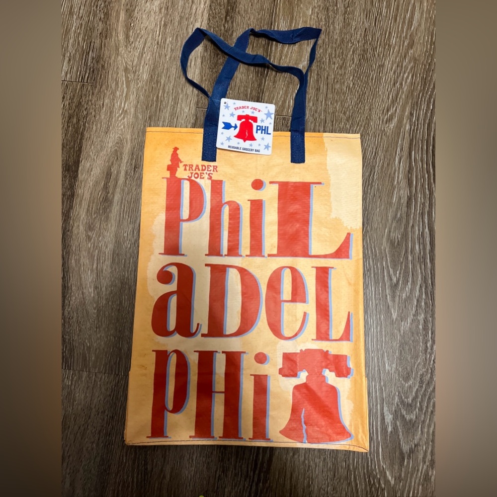 Trader Joe’s PA Philadelphia bag new with tags